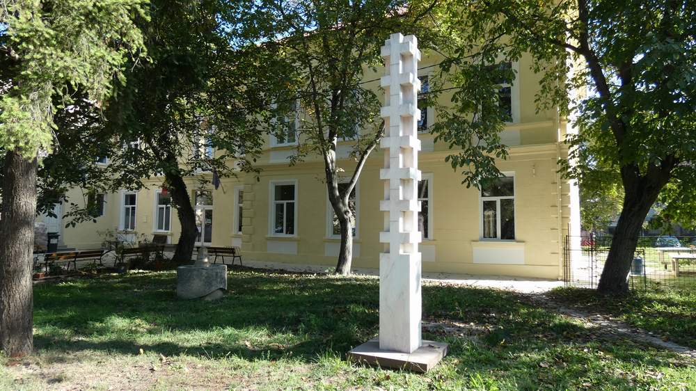Repararea fațadei sediului nostru
