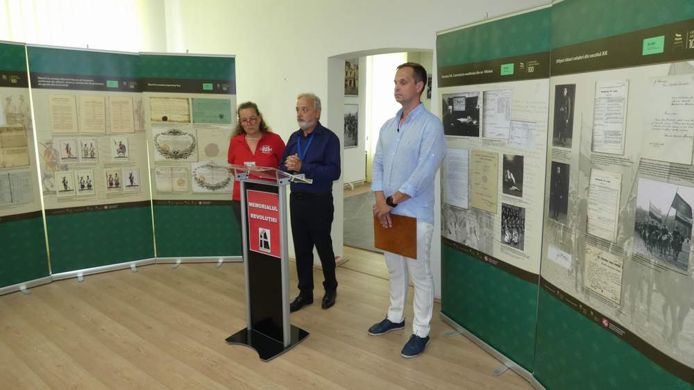 Expoziția „Tătarii lituanieni în documentele de arhivă”